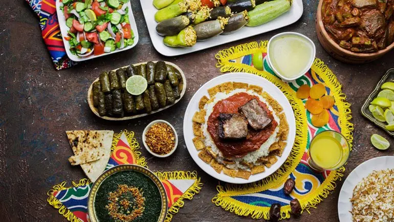 راهنمای جامع سفر به قطر | هرآنچه قبل از سفر باید بدانید 11 غذاهای قطر